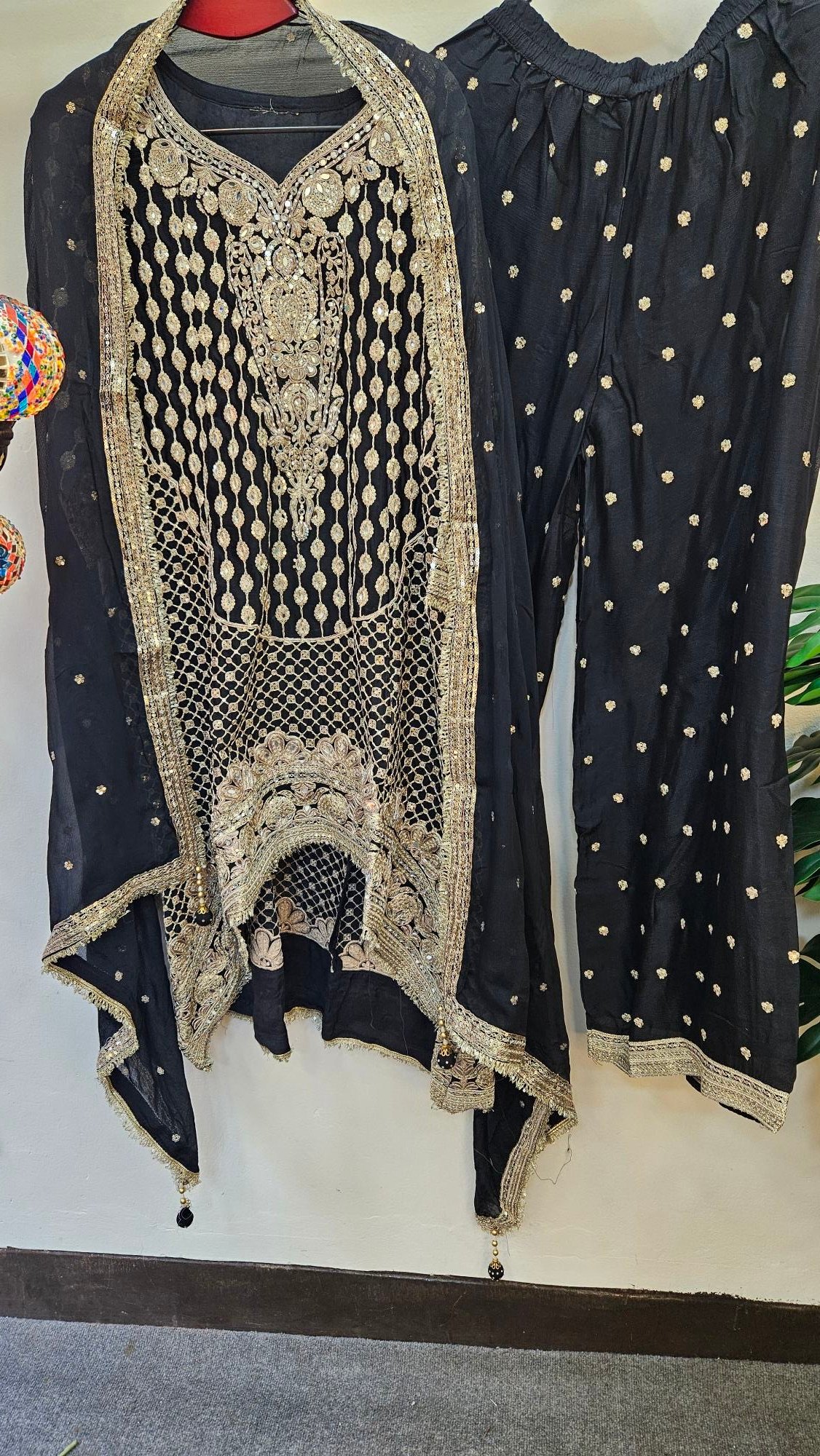 Designer Dress - S000364C - Image 7