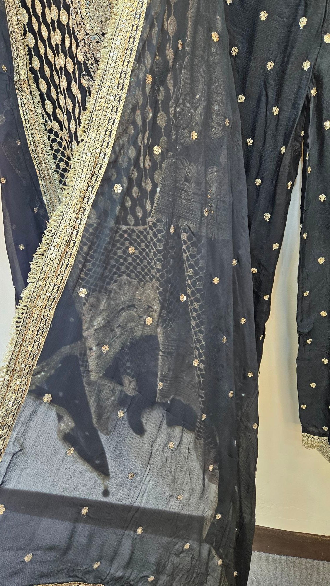 Designer Dress - S000364C - Image 9