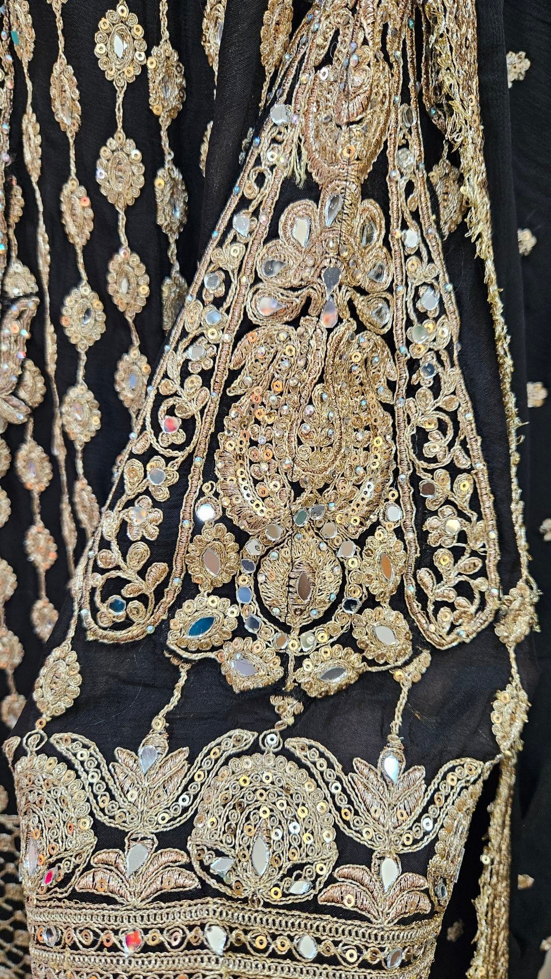 Designer Dress - S000364C - Image 11