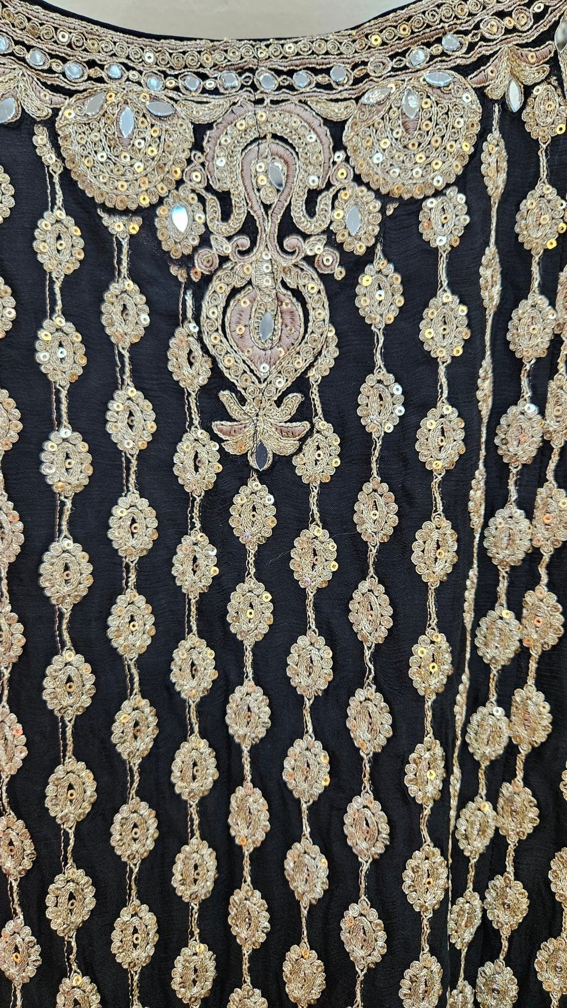 Designer Dress - S000364C - Image 15