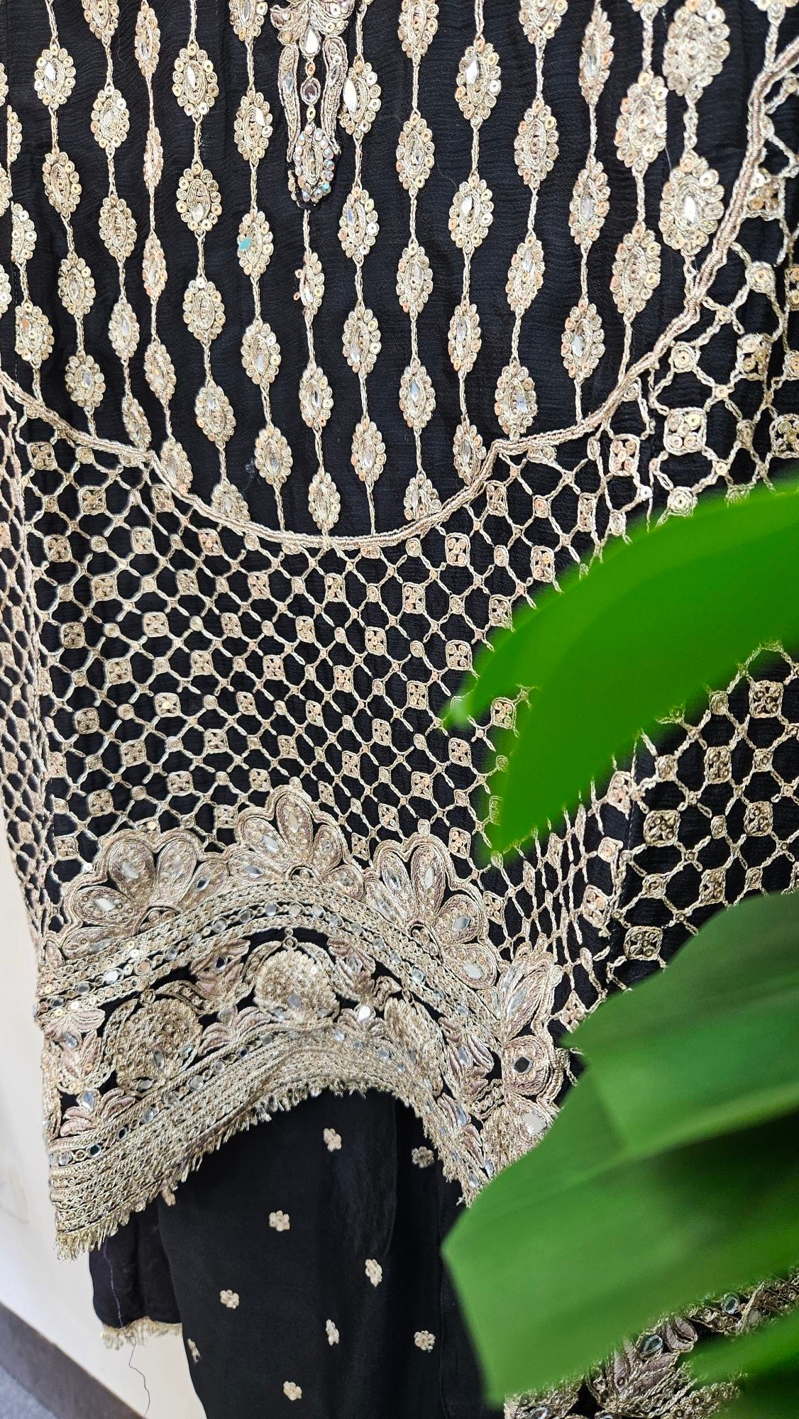 Designer Dress - S000364C - Image 4