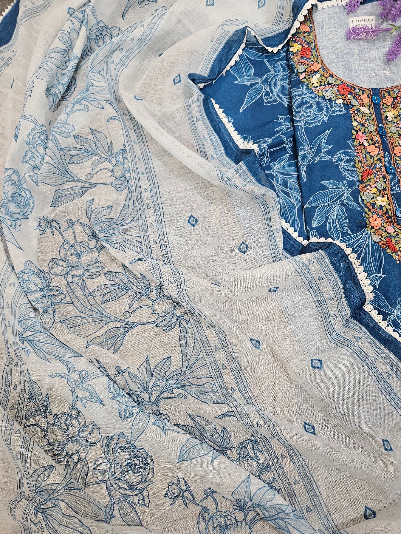 Pure Khaadi Silk Boutique Dress - Image 5